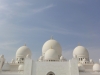 Kuppeln der Moschee Abu Dhabi