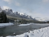 Am Ufer des Bow Rivers in Canmore, Alberta
