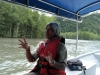 Guide gibt Infos im Kilim Karst Geoforest Park