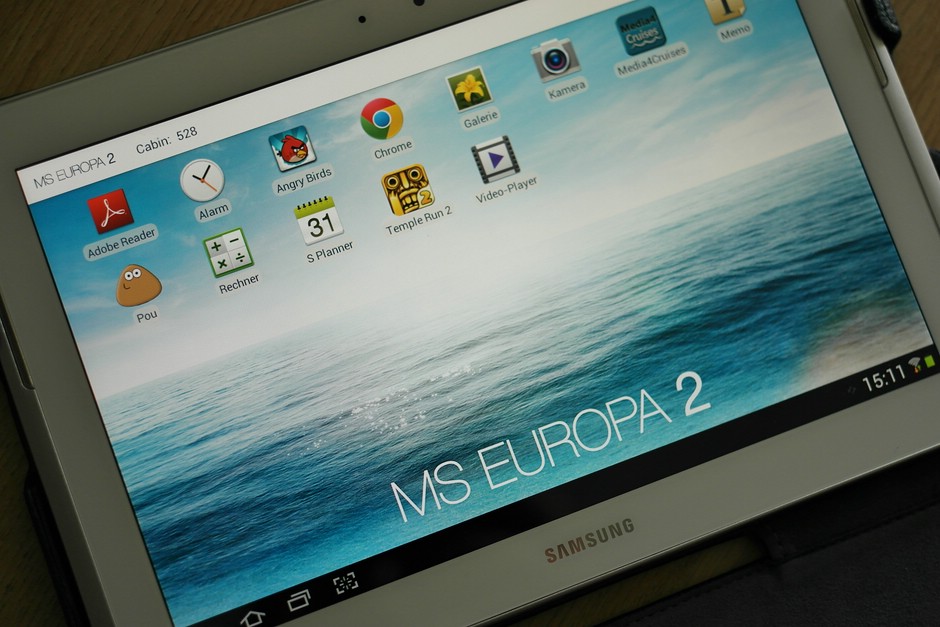 Samsung Tablet auf jeder Suite der MS Europa 2