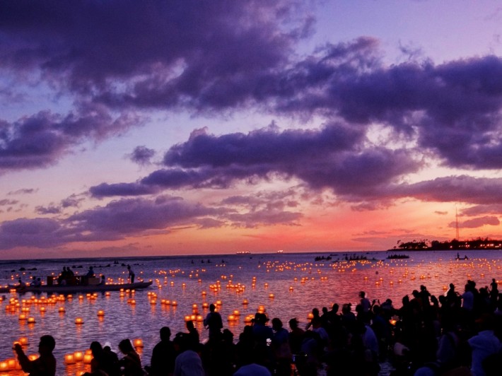 Honolulu Lantern Floating on Memorial Day
