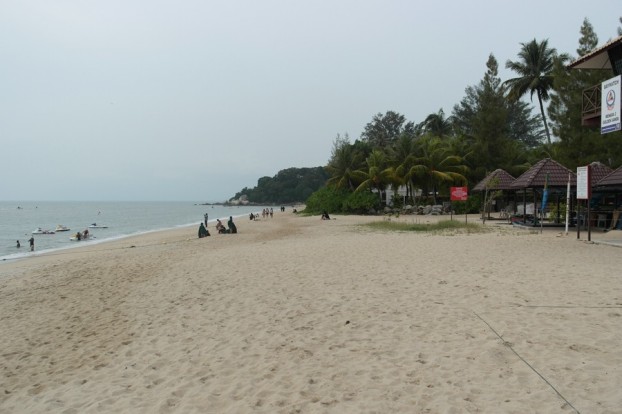 Batu Ferringhi Beach: Der lange Sandstrand von Penang