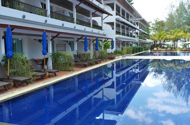Blick auf die Pool Access Rooms im Sensimar Resort Khaolak