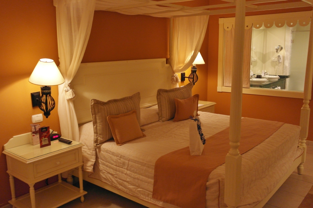 Alle Zimmer im Bahia Principe Esmeralda sind geräumige Suiten